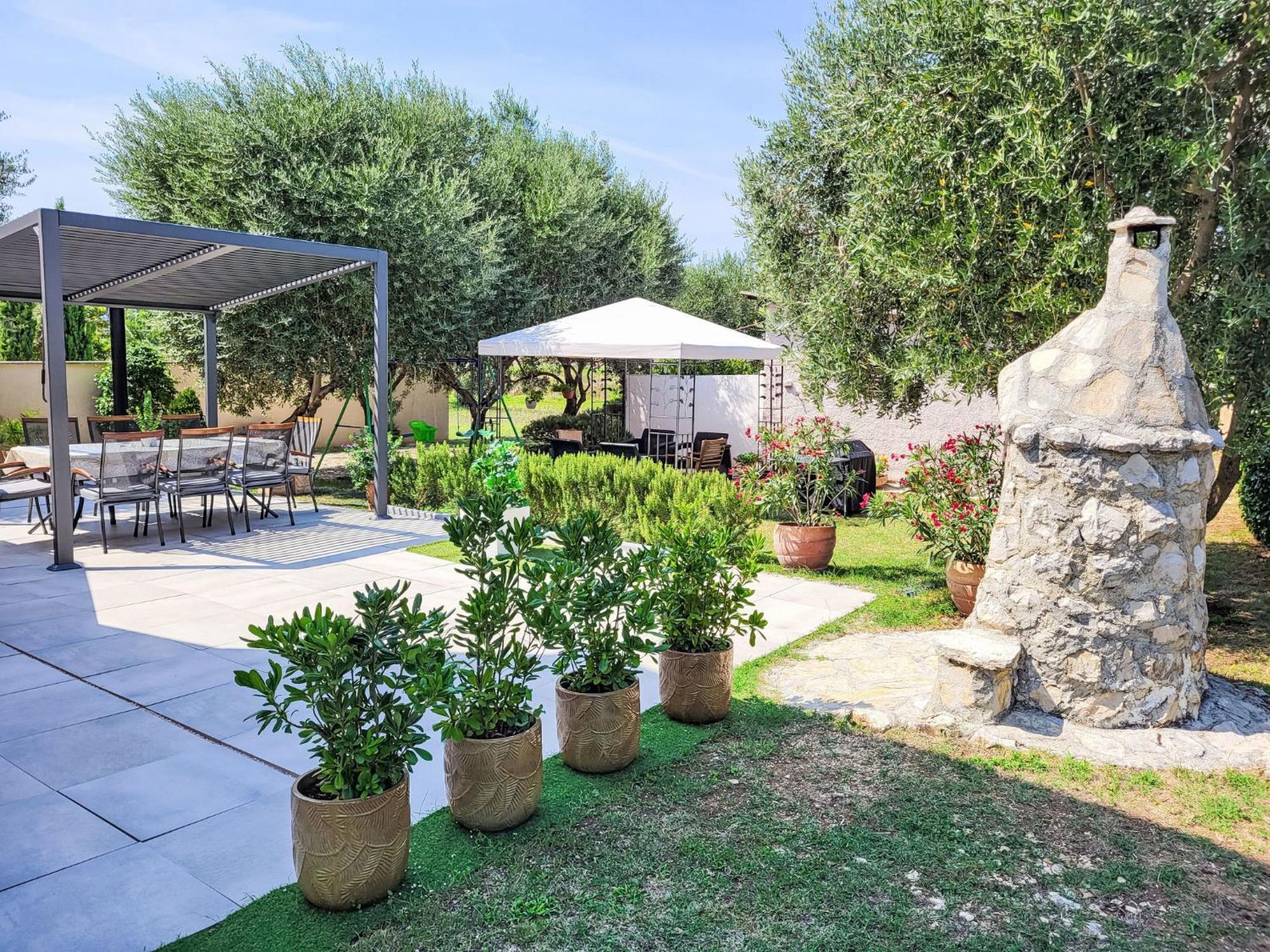 Holiday Home Ive Petrčane Dış mekan fotoğraf